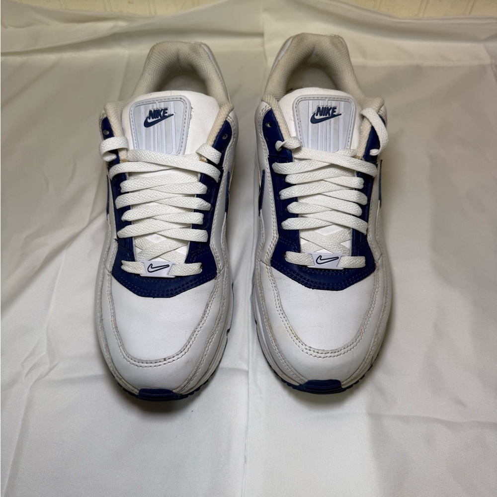 Nike Men's Classic White and Navy Sneakers